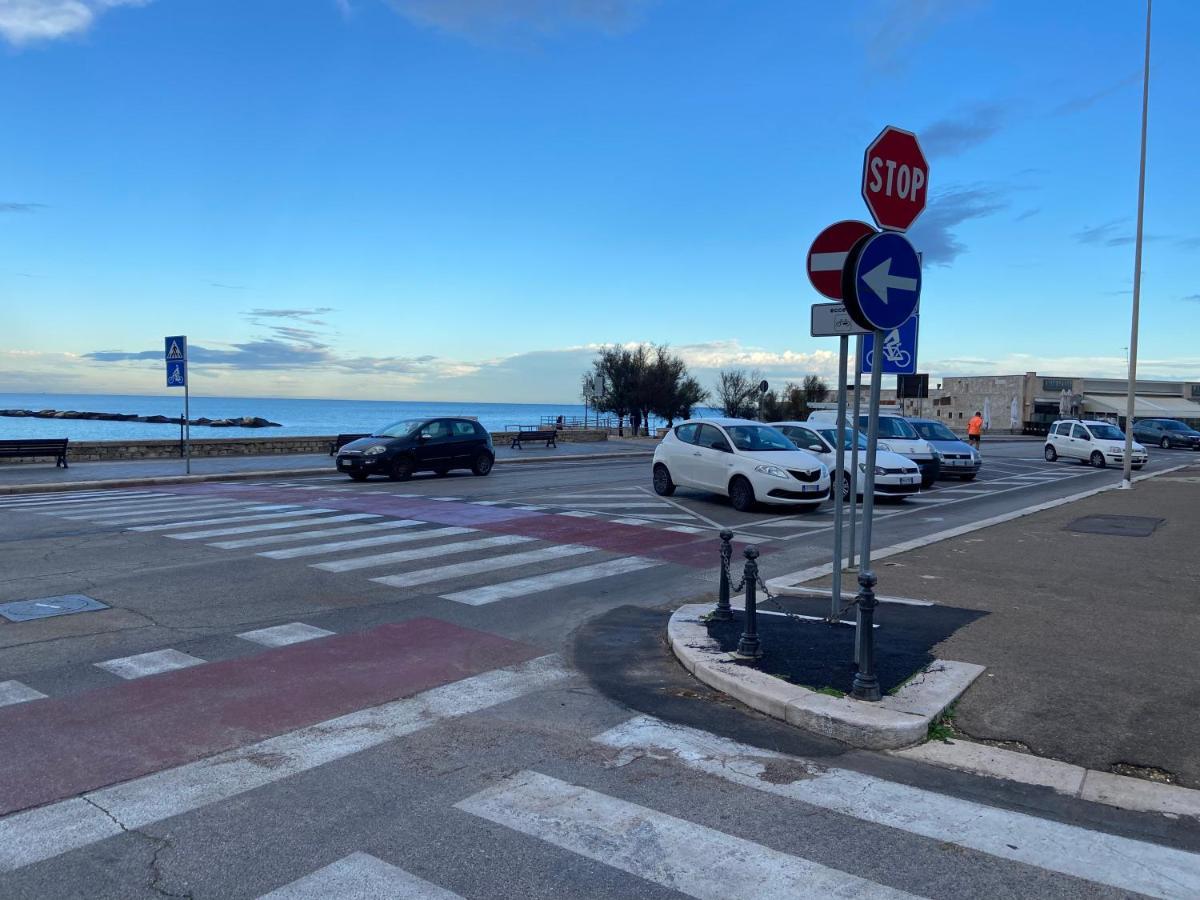 Villa La chicca sul mare Bari Esterno foto