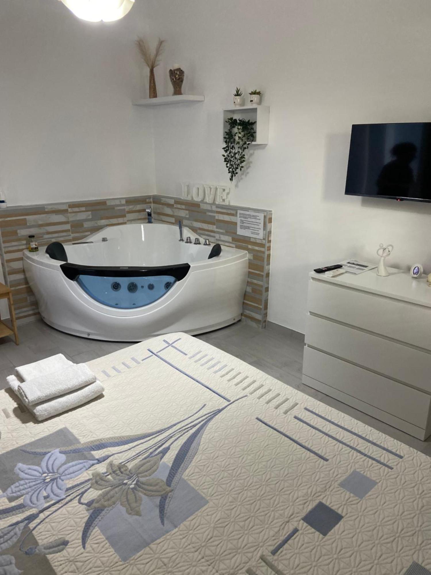 Villa La chicca sul mare Bari Esterno foto